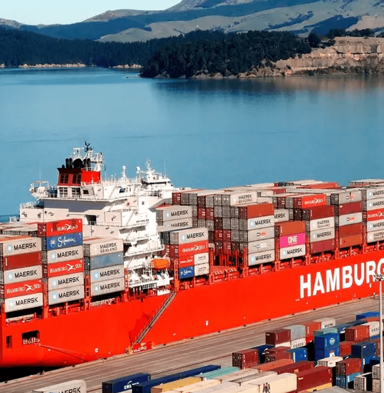 المستودع والتوزيع